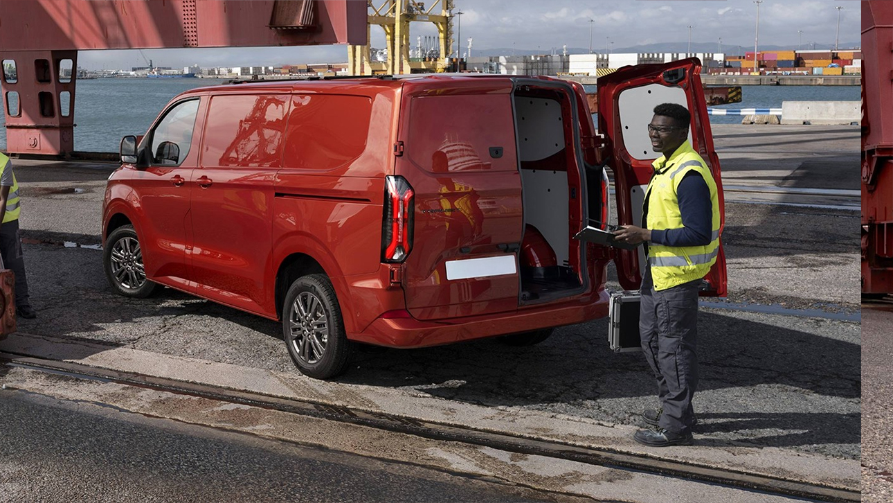 Ford Transit Custom 2.0 Ecoblue 110PS L1 H1 Trend