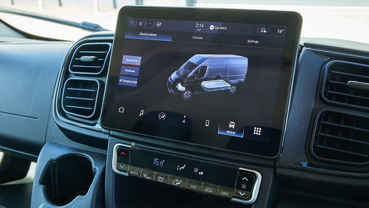 Peugeot Boxer Pro 335 L3H2 2.2 BlueHDI 140PS