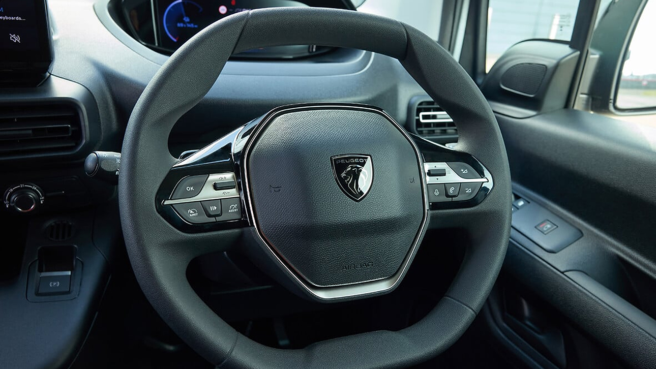 Peugeot Partner PV ST 1.5 BHDi 100 S&S MT6 Pro