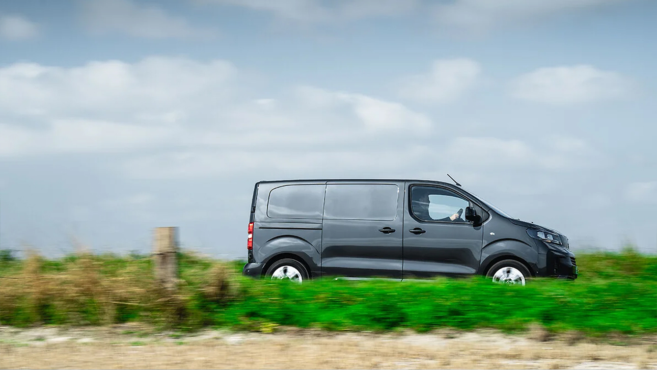 Vauxhall  Vivaro  Large Van – 1 Prime 120 – PS